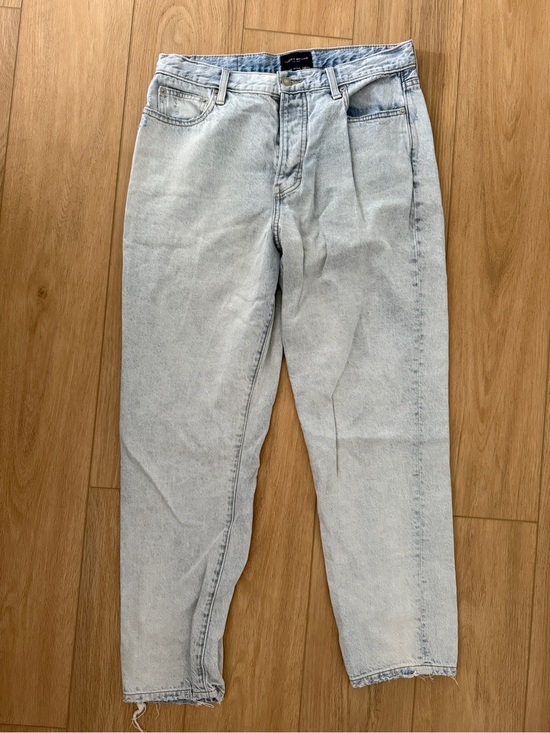Lucky Brand Denim - Lucky Brand Drew Mom Light Wash Blue High-Rise Jeans 12/31W